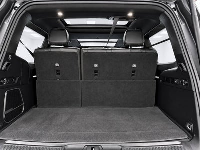 2023 Jeep Wagoneer Base