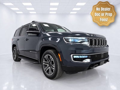 2023 Jeep Wagoneer Base