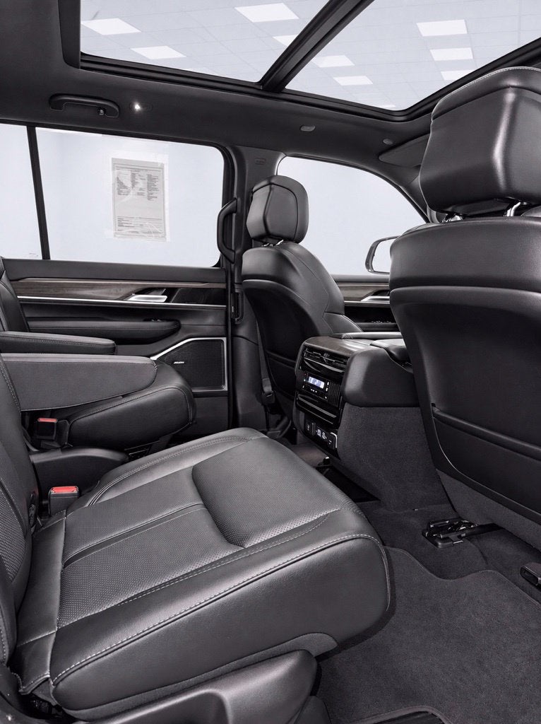 2023 Jeep Wagoneer Series II