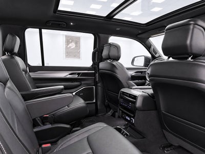 2023 Jeep Wagoneer Series II