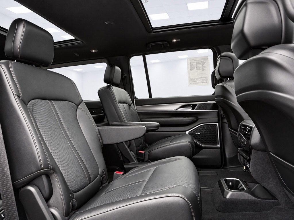 2023 Jeep Wagoneer Series II