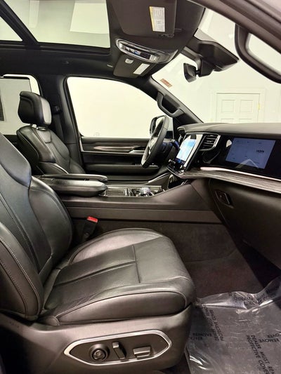 2022 Jeep Wagoneer Series II