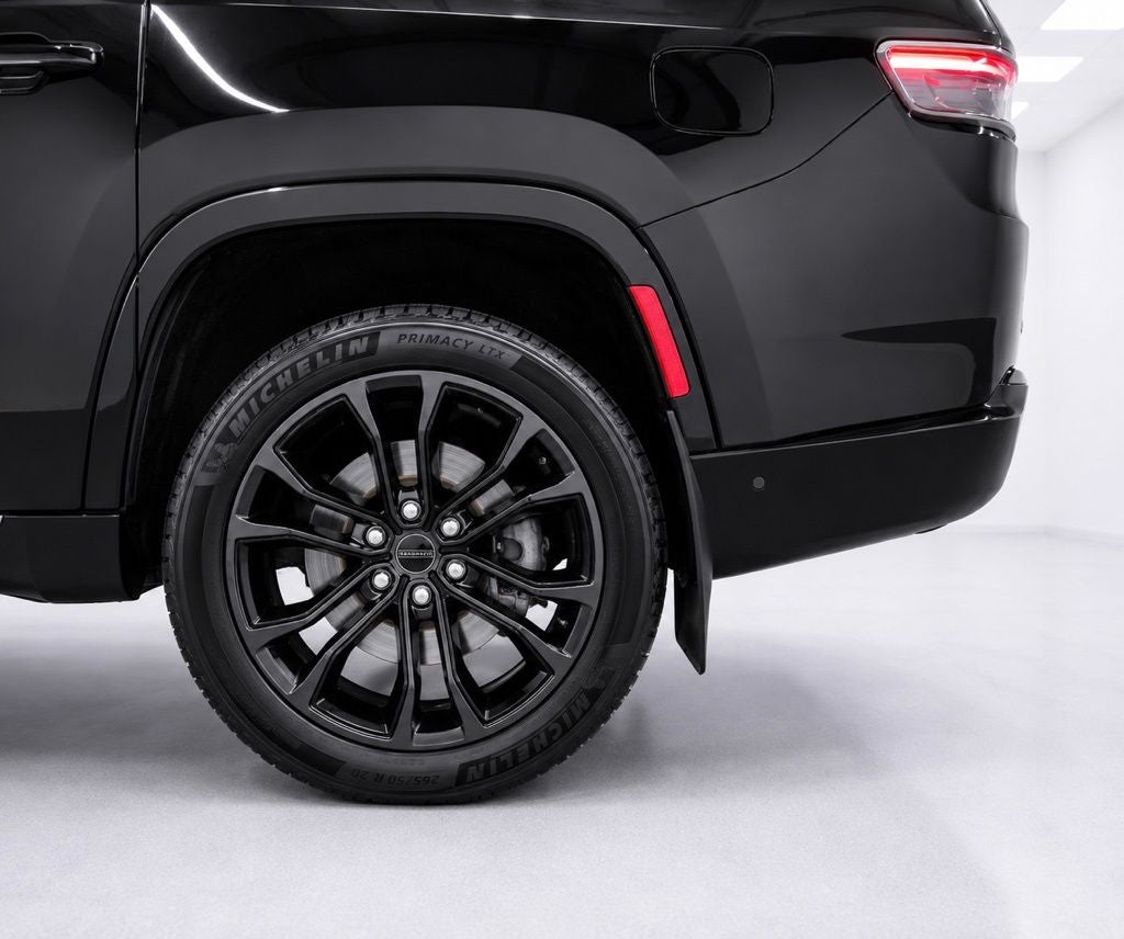 2022 Jeep Grand Wagoneer Series II
