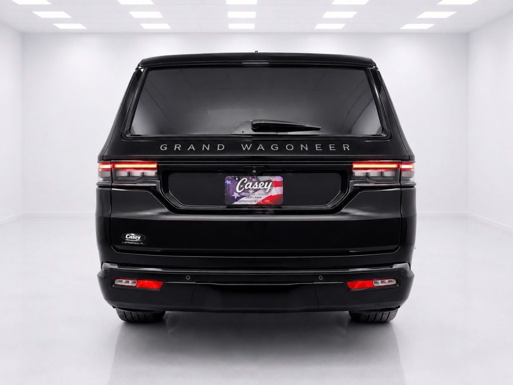 2022 Jeep Grand Wagoneer Series II