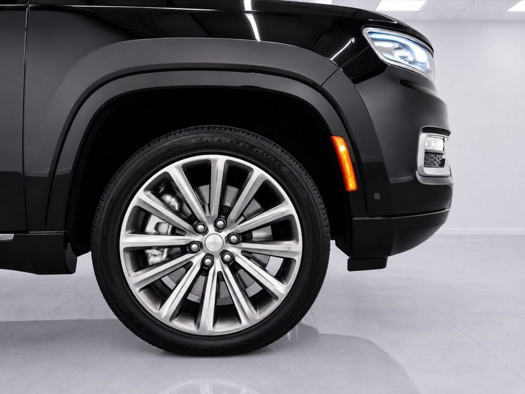 2022 Jeep Grand Wagoneer Series II