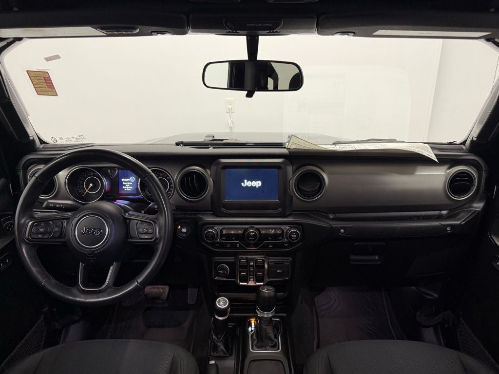 2022 Jeep Gladiator Willys