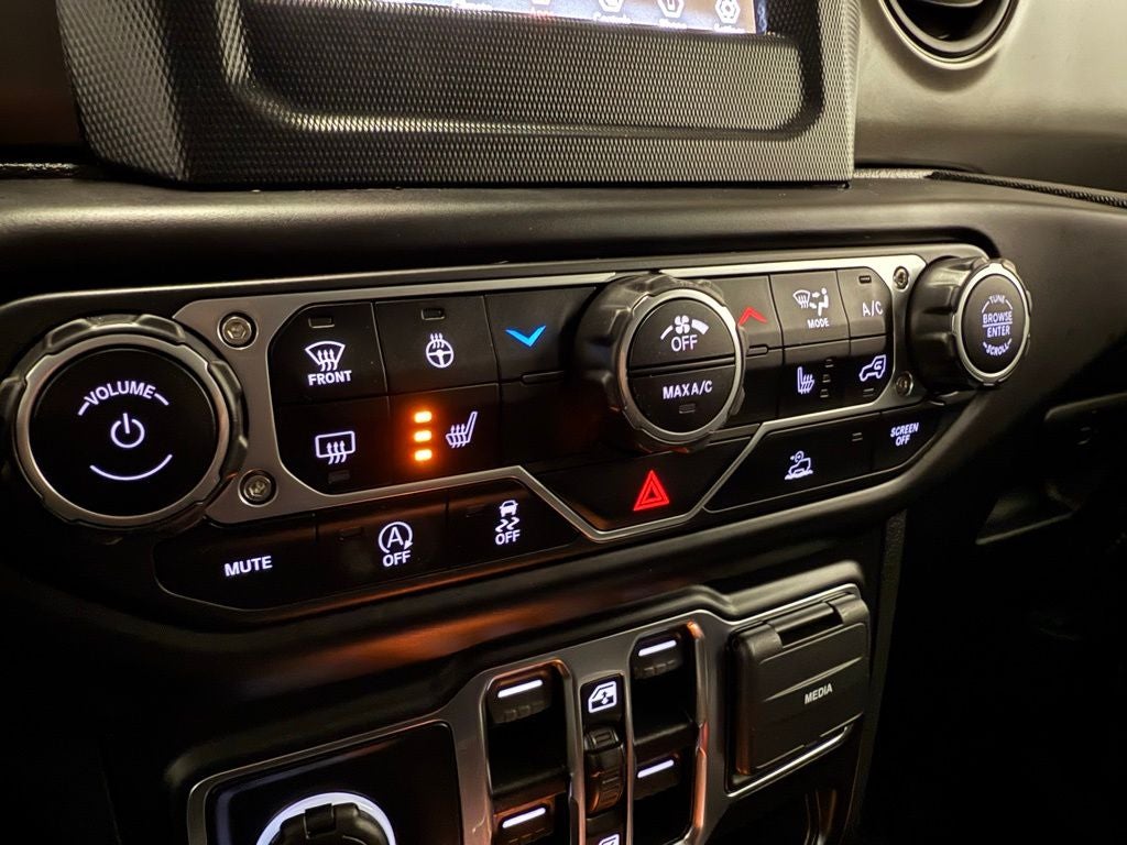 2022 Jeep Gladiator Willys