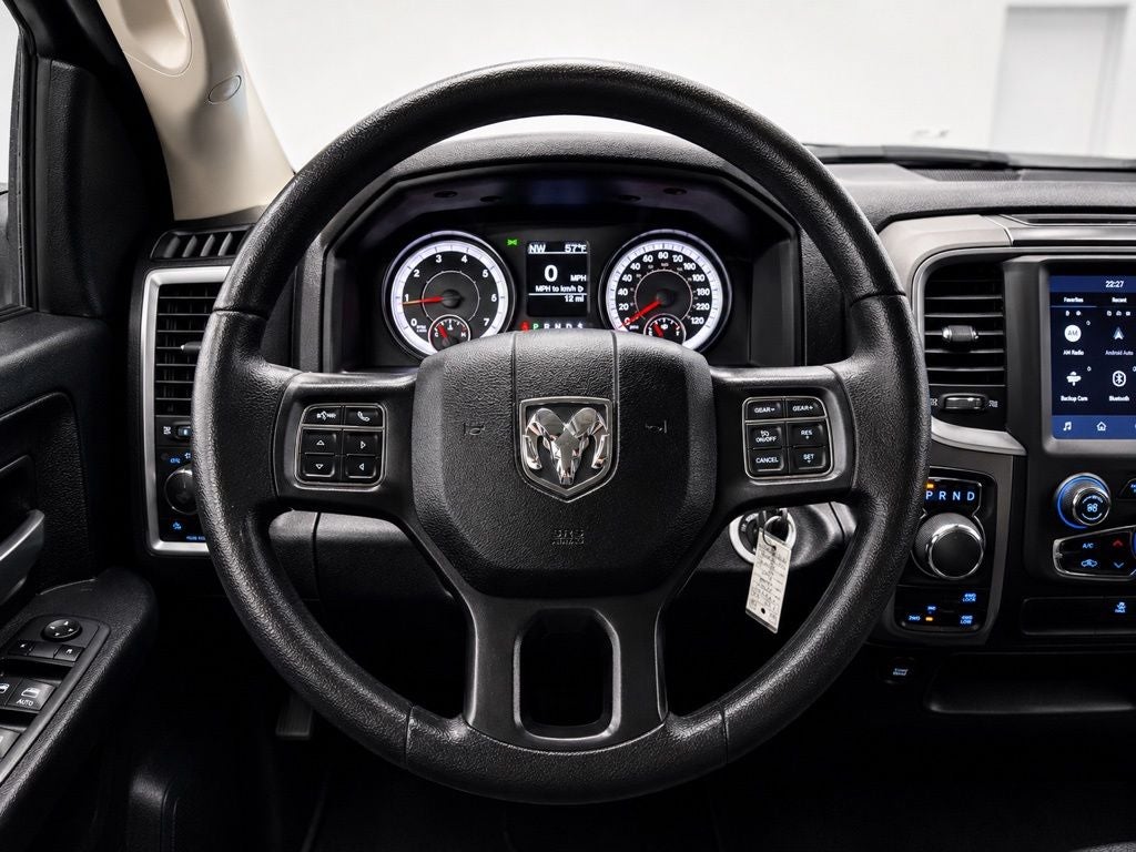 2023 RAM 1500 Classic Express