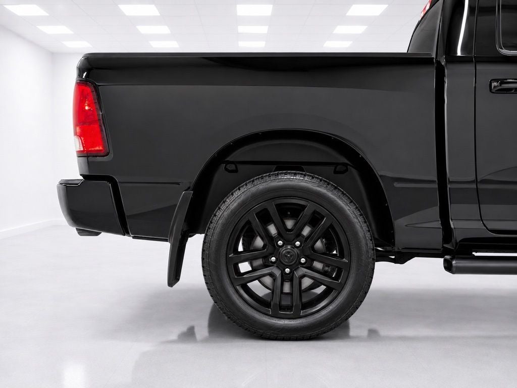 2023 RAM 1500 Classic Express