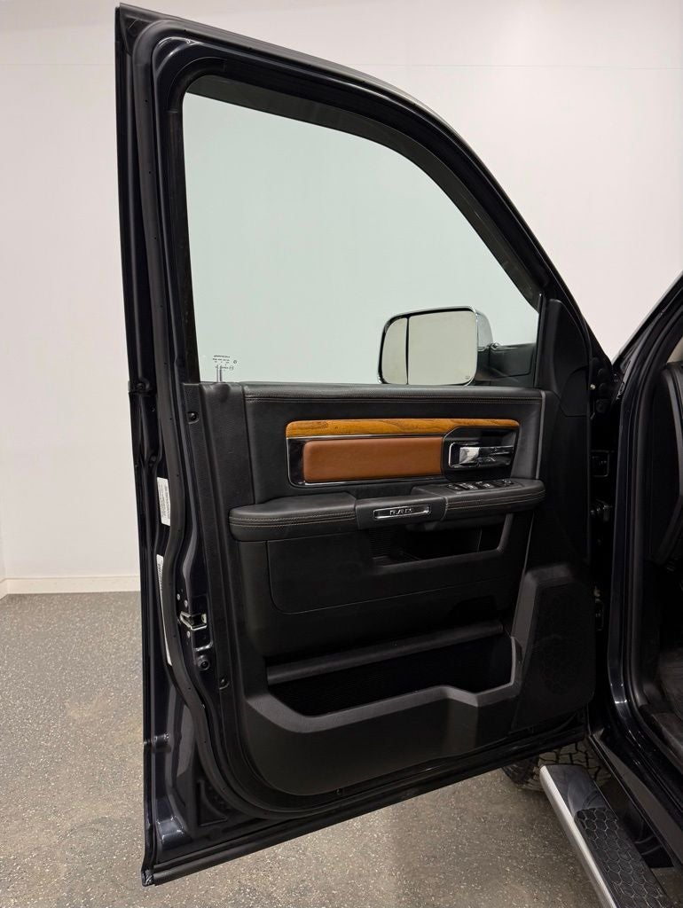 2013 RAM 1500 Laramie Longhorn