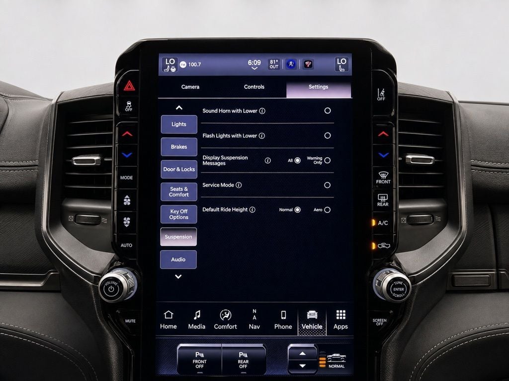 2025 RAM 1500 Limited