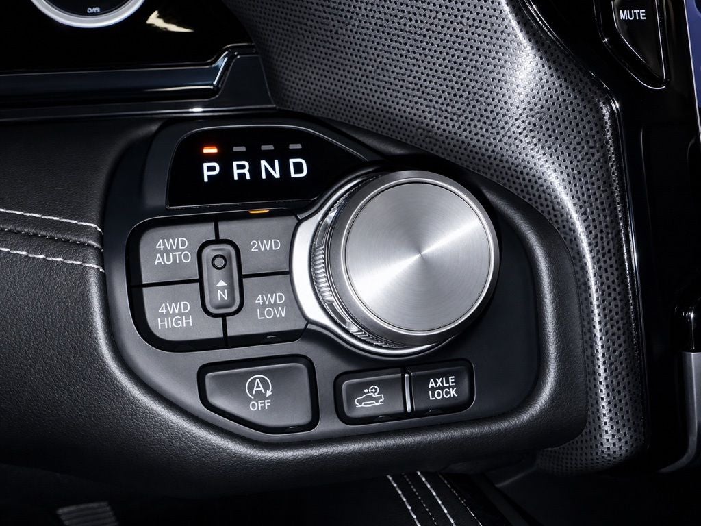 2025 RAM 1500 Limited