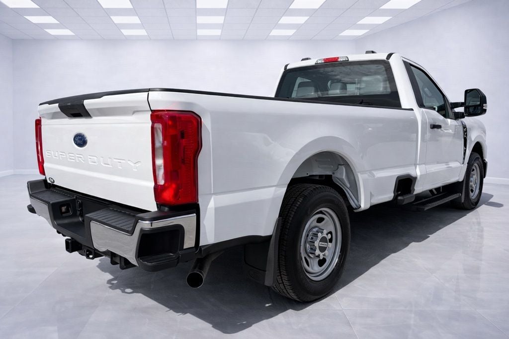 2023 Ford F-350SD XL