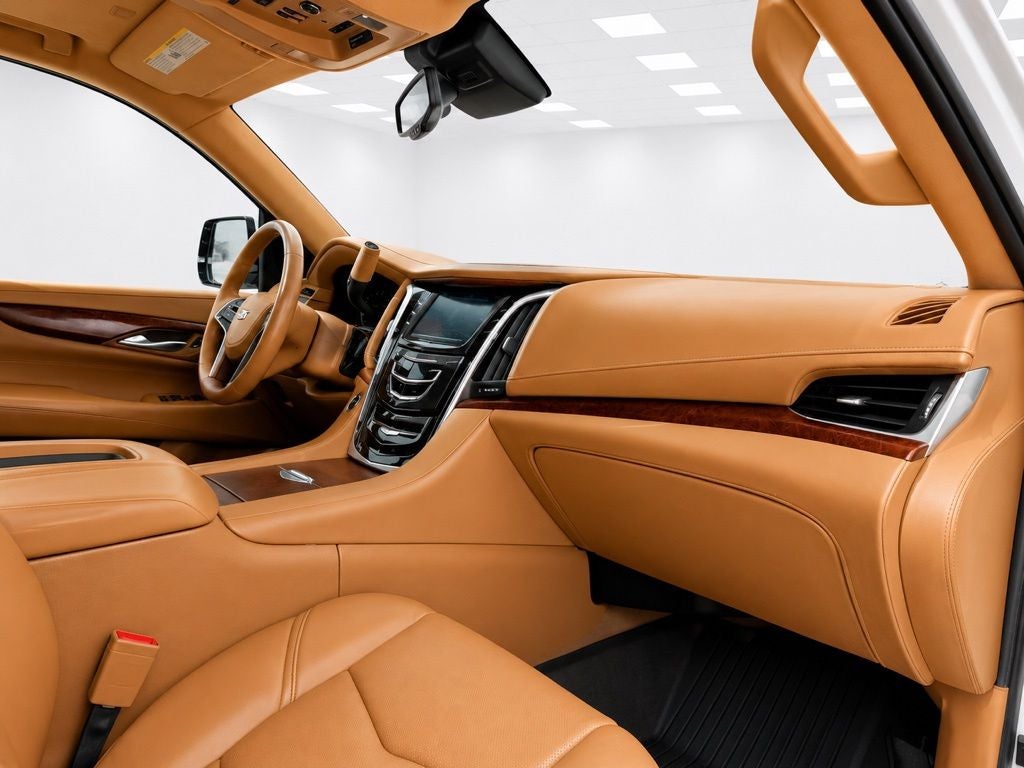 2016 Cadillac Escalade Platinum Edition