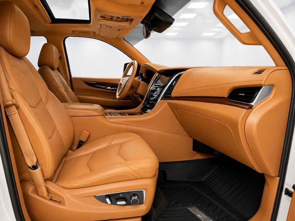 2016 Cadillac Escalade Platinum Edition