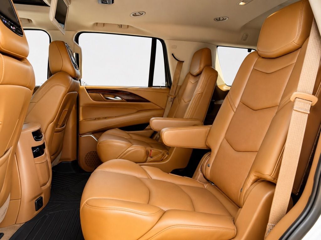 2016 Cadillac Escalade Platinum Edition