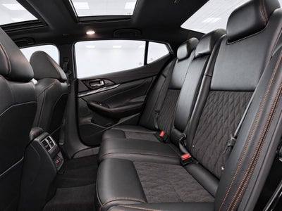 2023 Nissan Maxima SR