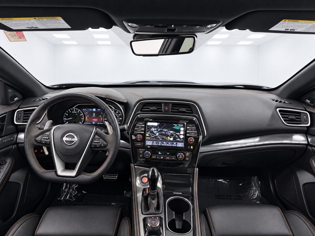 2023 Nissan Maxima SR