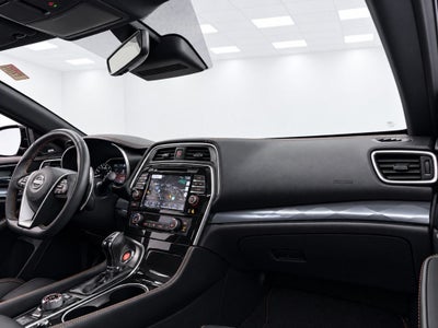 2023 Nissan Maxima SR