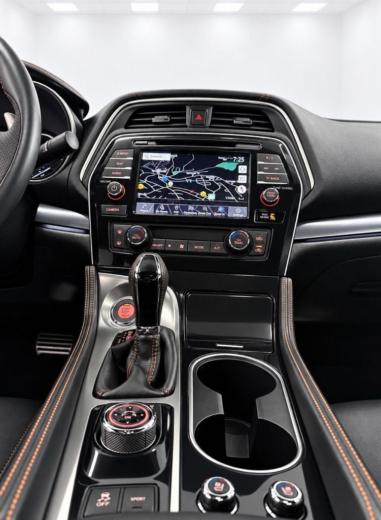 2023 Nissan Maxima SR