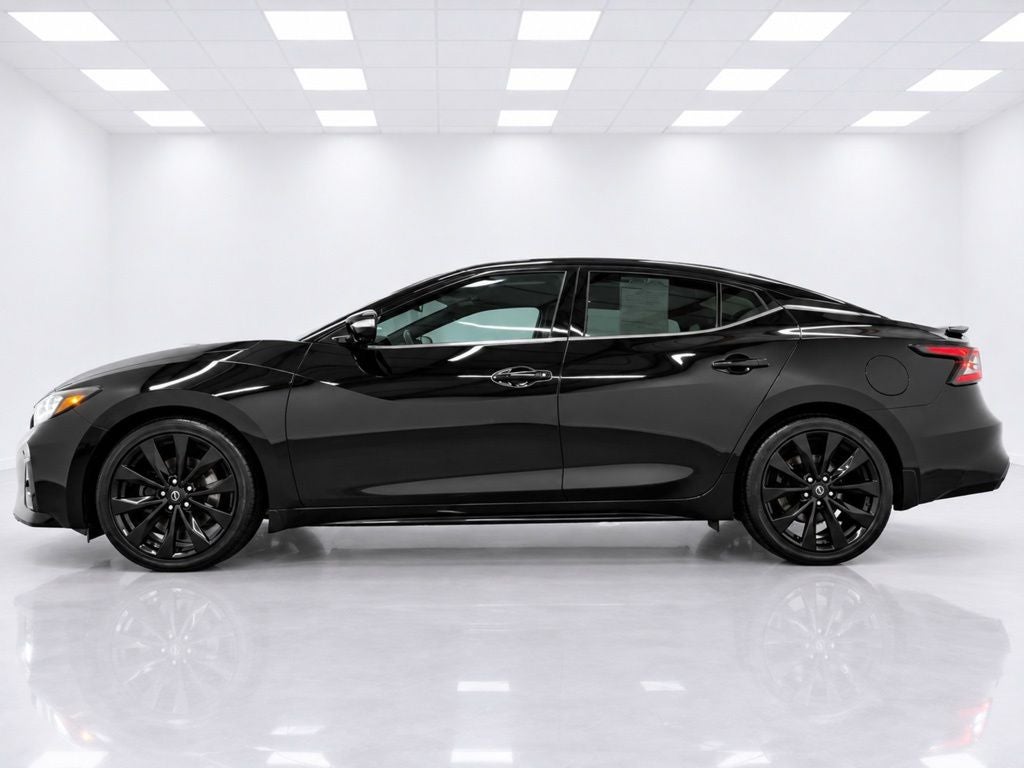 2023 Nissan Maxima SR