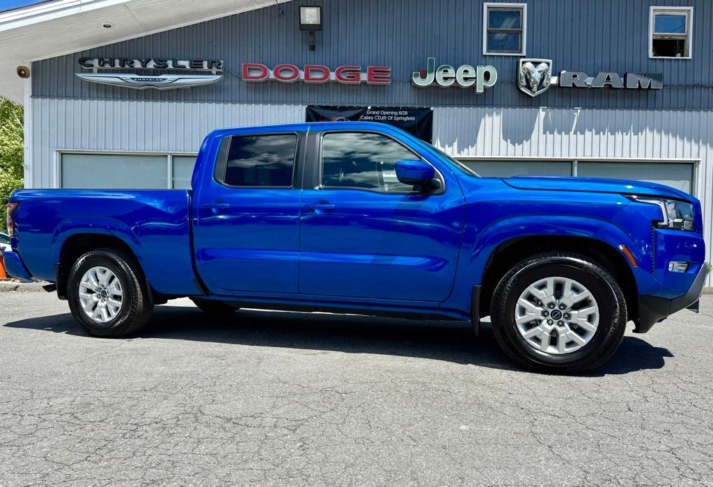 2024 Nissan Frontier SV