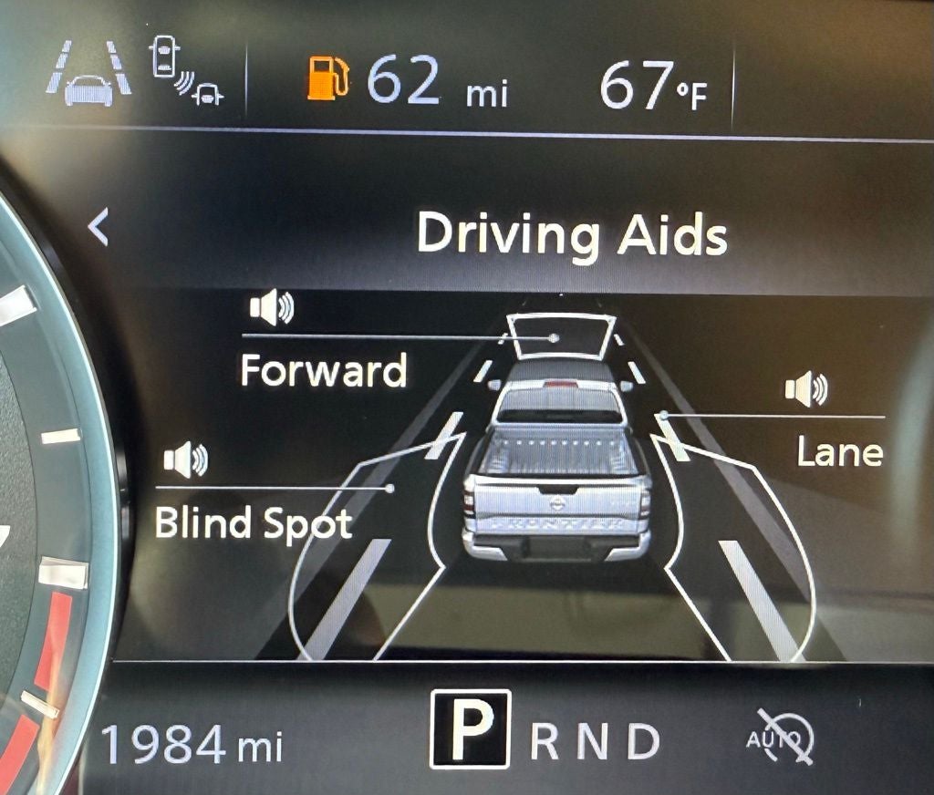 2024 Nissan Frontier SV