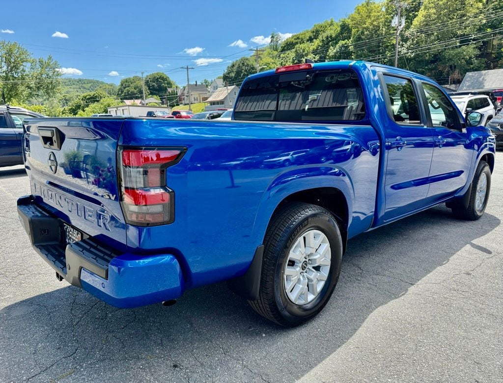 2024 Nissan Frontier SV