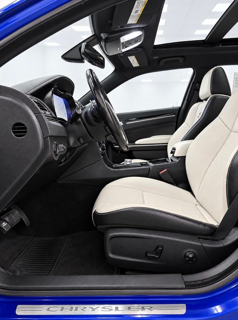 2019 Chrysler 300 S
