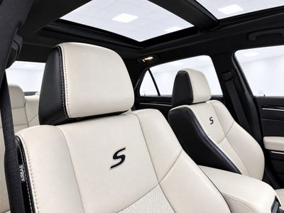 2019 Chrysler 300 S