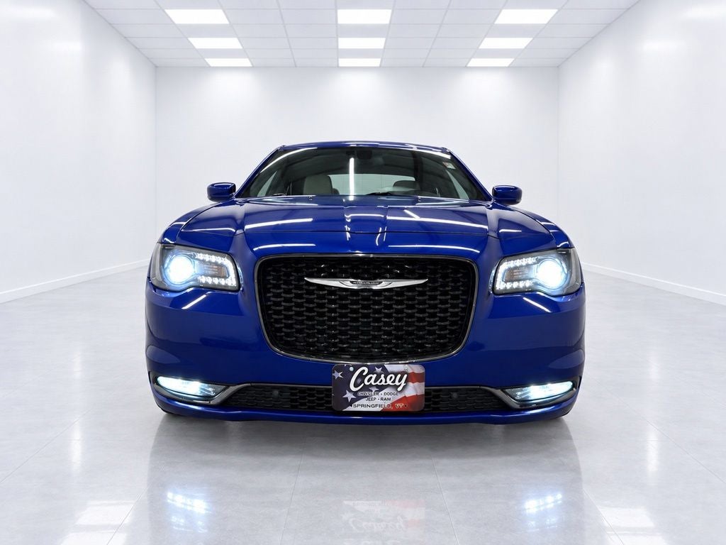 2019 Chrysler 300 S