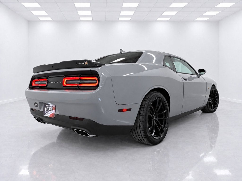 2022 Dodge Challenger R/T Scat Pack