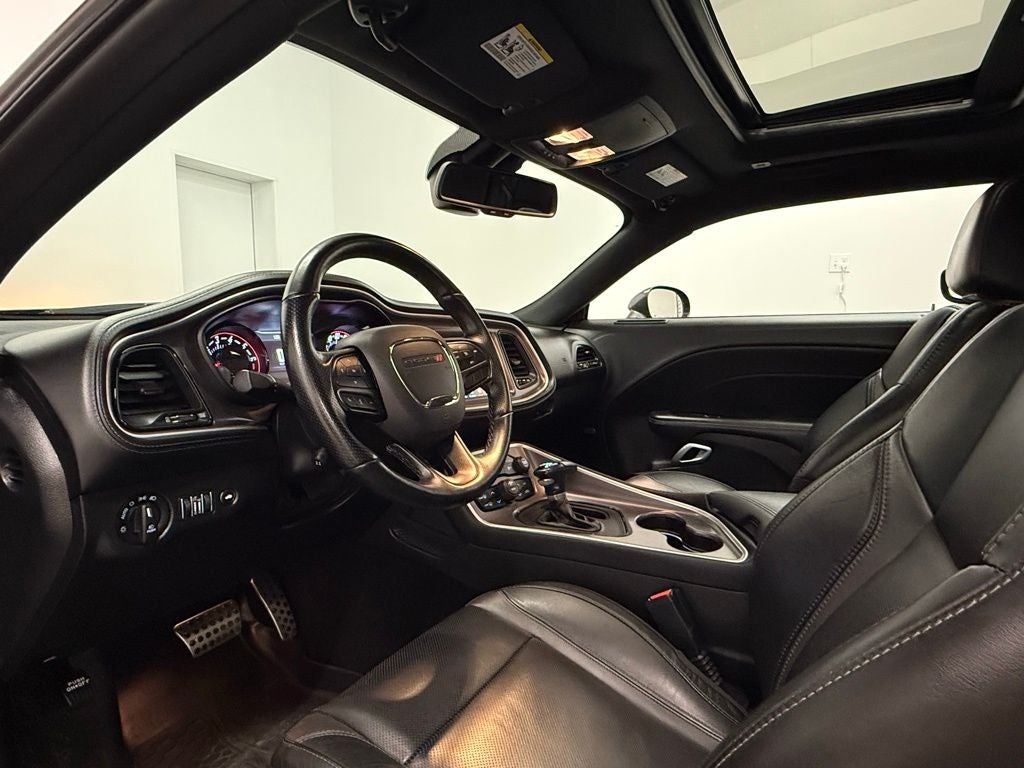 2022 Dodge Challenger SXT