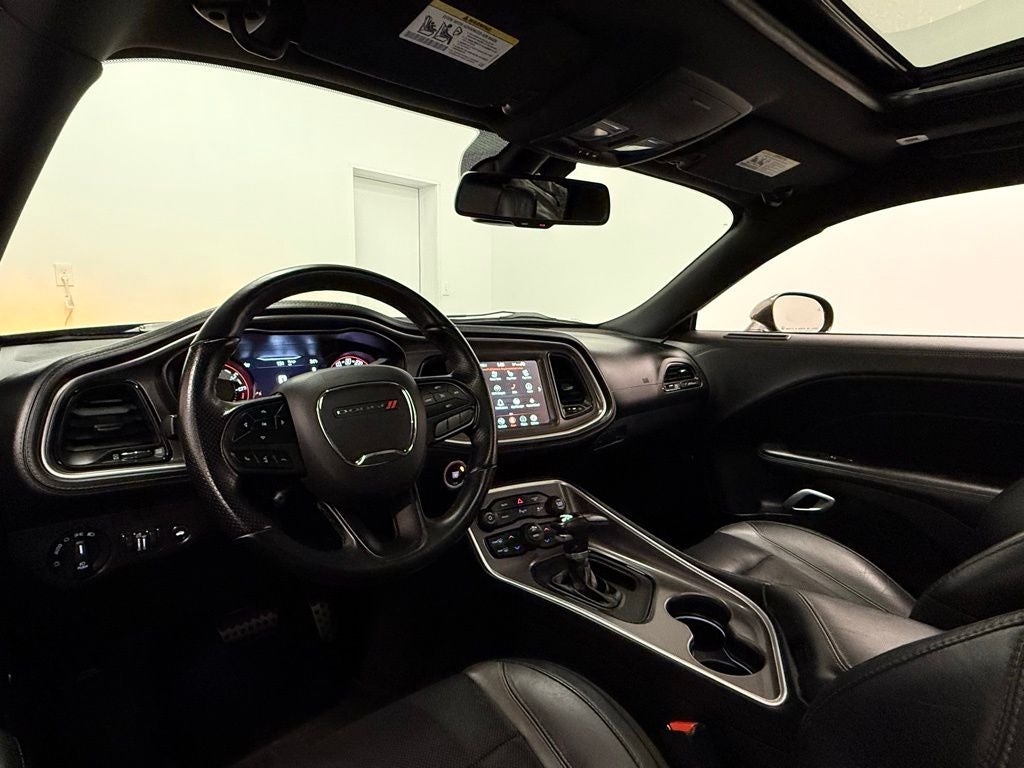 2022 Dodge Challenger SXT