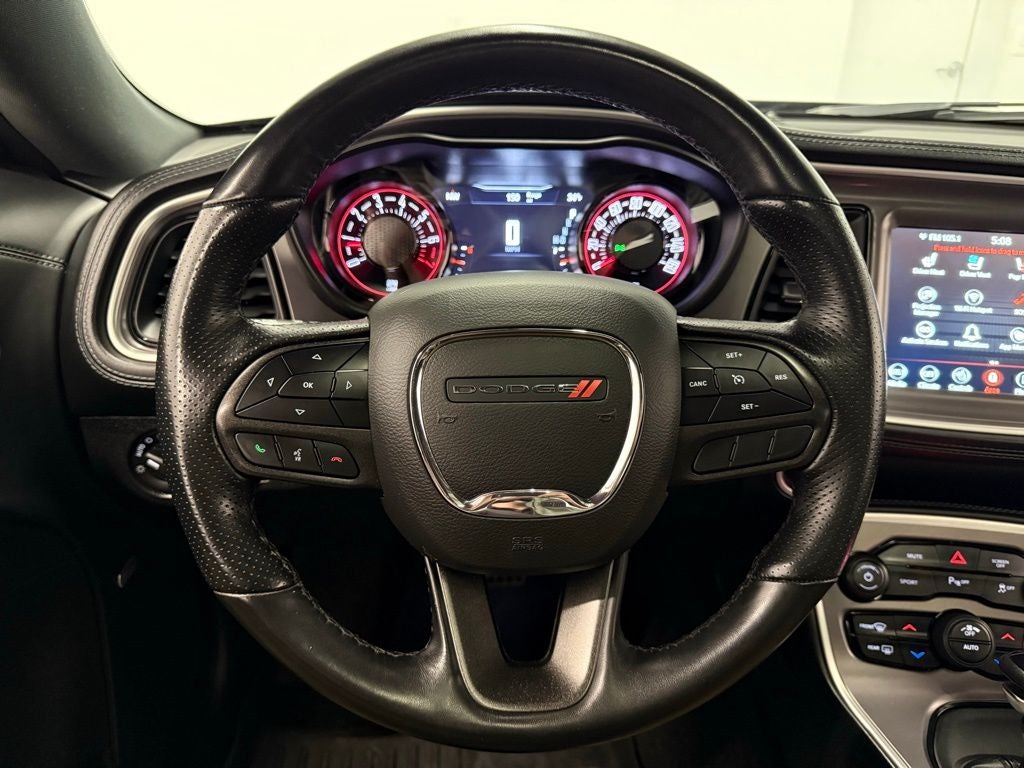 2022 Dodge Challenger SXT