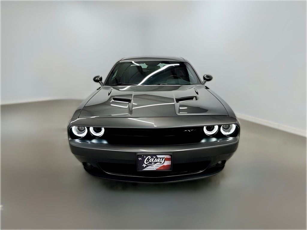 2022 Dodge Challenger SXT