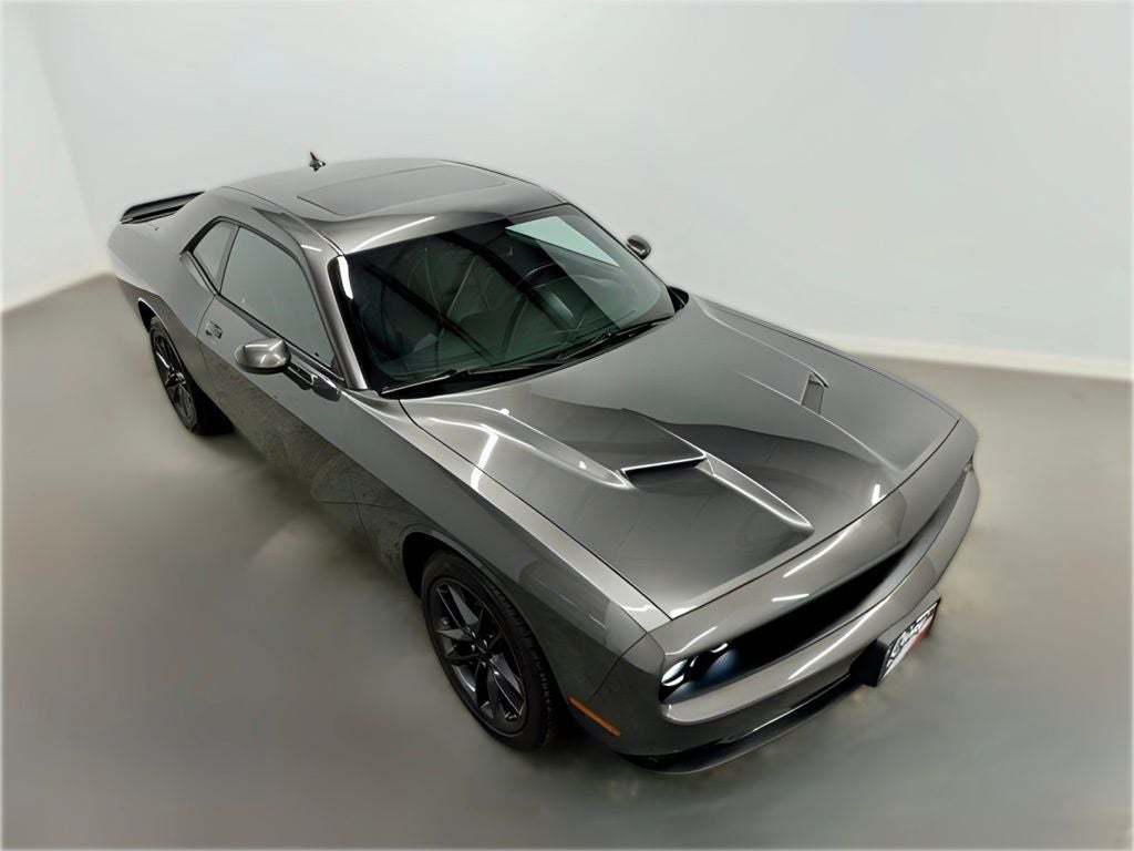 2022 Dodge Challenger SXT