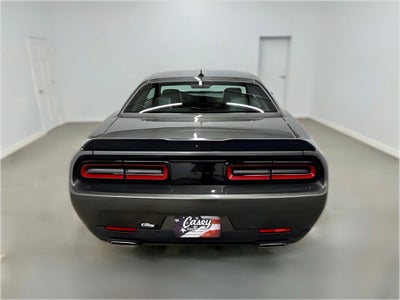 2022 Dodge Challenger SXT