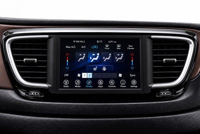 2021 Chrysler Voyager LX