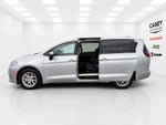 2021 Chrysler Voyager LX