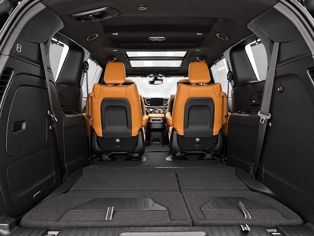 2023 Chrysler Pacifica Hybrid Pinnacle