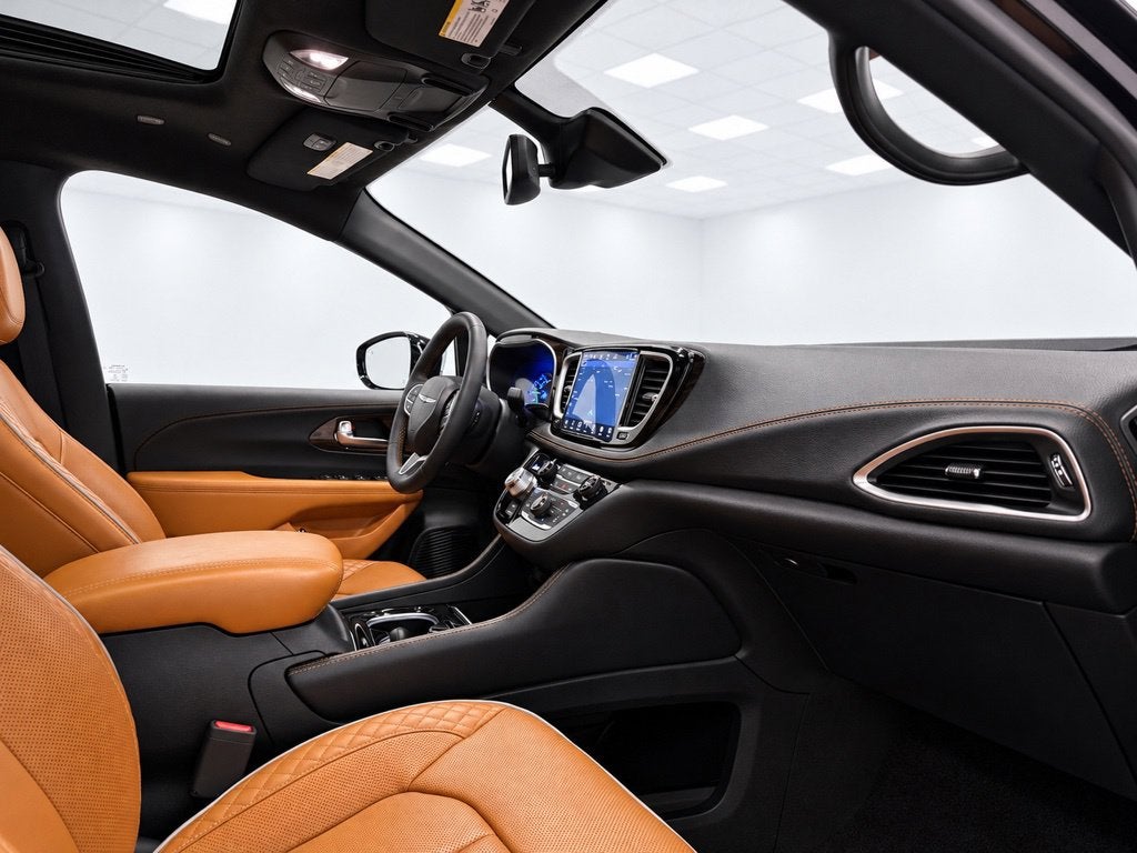 2023 Chrysler Pacifica Hybrid Pinnacle