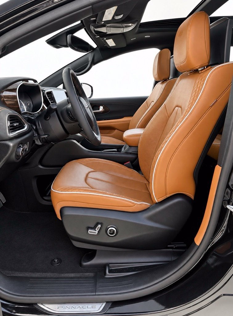 2023 Chrysler Pacifica Hybrid Pinnacle