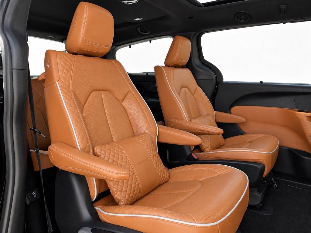 2023 Chrysler Pacifica Hybrid Pinnacle