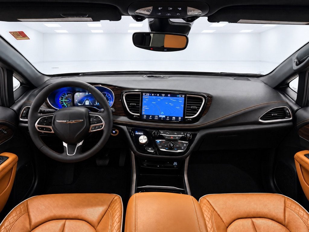 2023 Chrysler Pacifica Hybrid Pinnacle