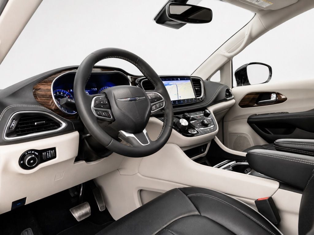 2023 Chrysler Pacifica Hybrid Limited