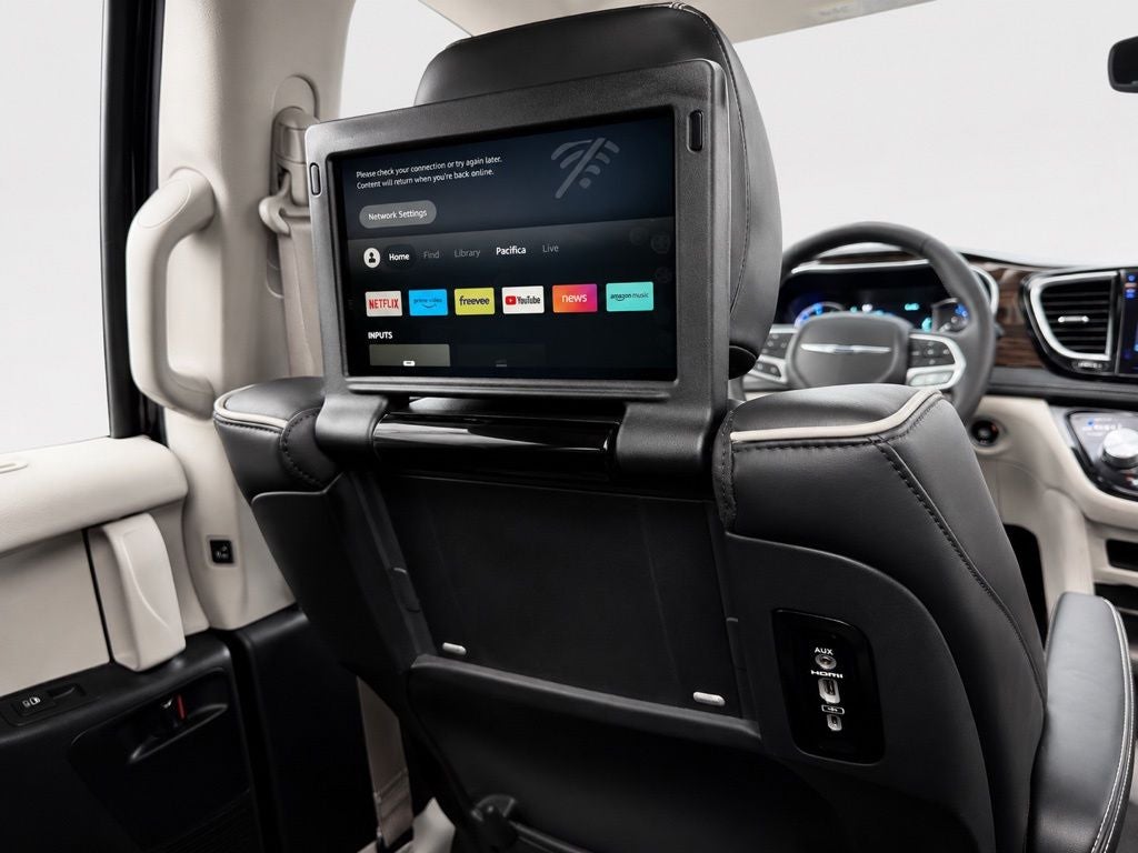 2023 Chrysler Pacifica Hybrid Limited