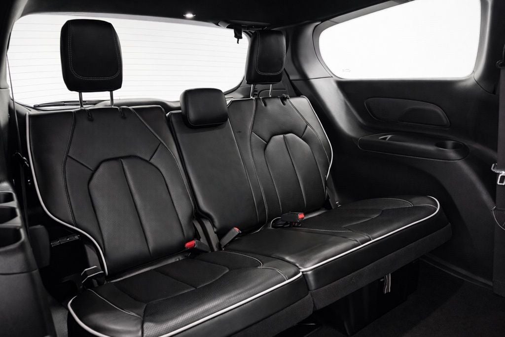 2023 Chrysler Pacifica Hybrid Limited