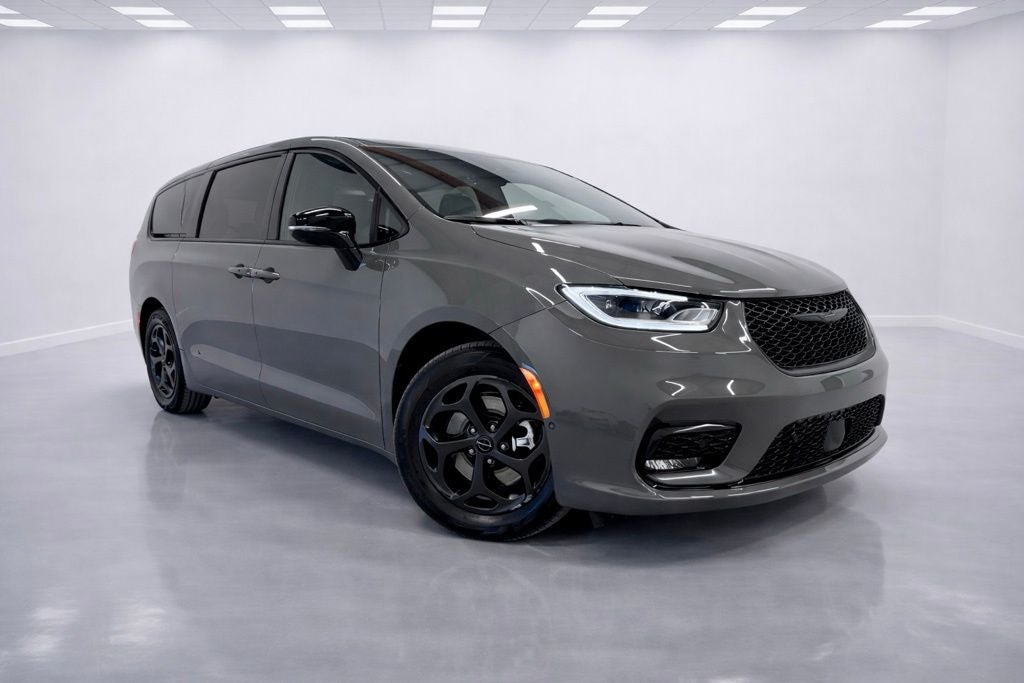 2023 Chrysler Pacifica Hybrid Limited