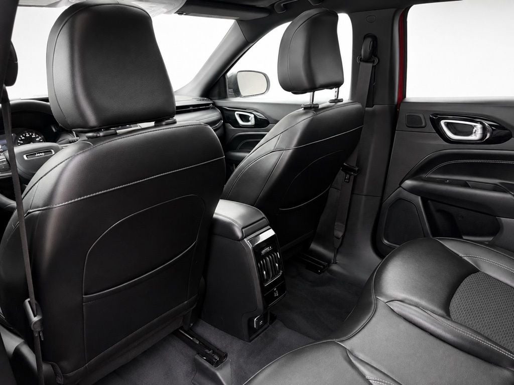 2023 Jeep Compass Altitude